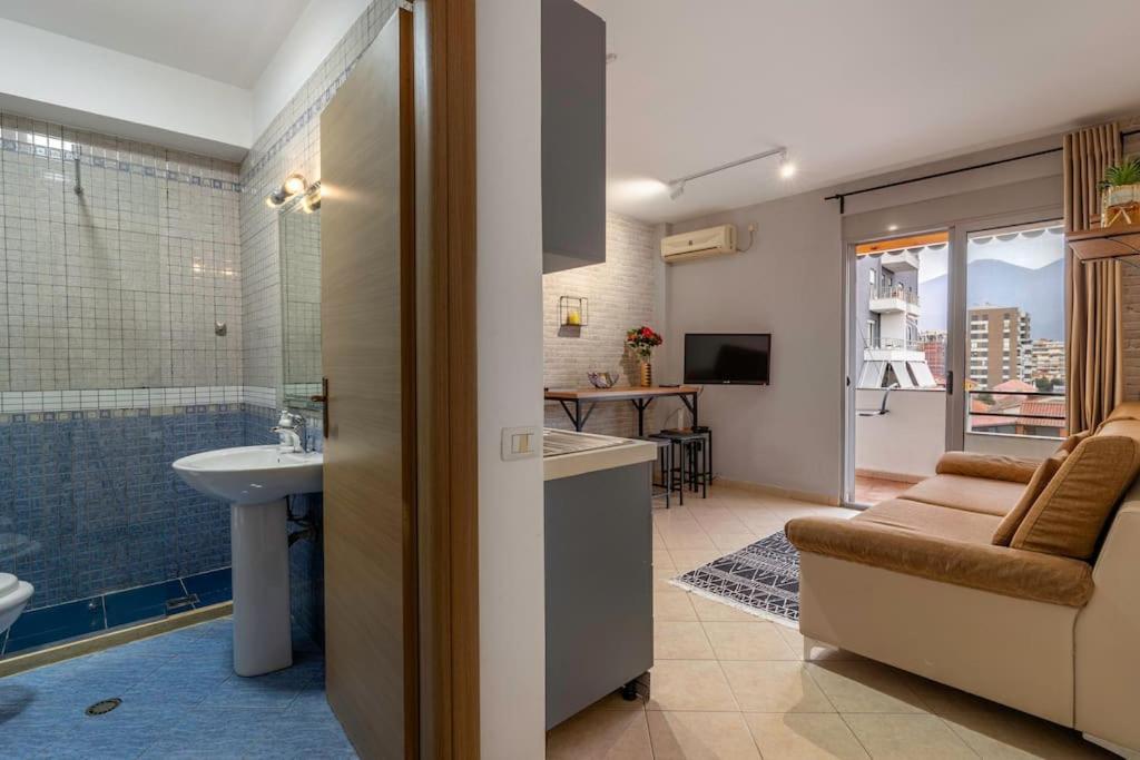 New Bazaar Apartment Tirana Kültér fotó